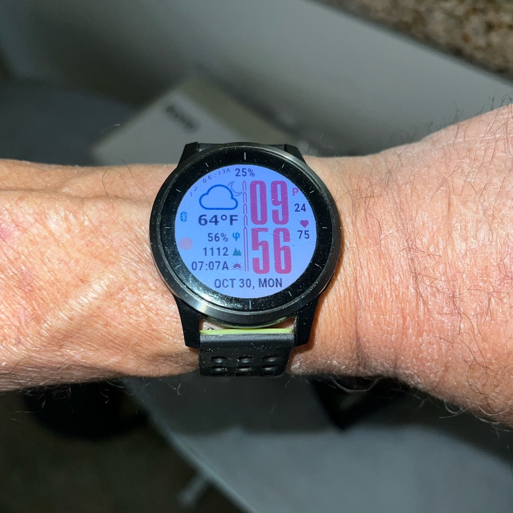 Garmin vivoactive 4 men’s smartwatch